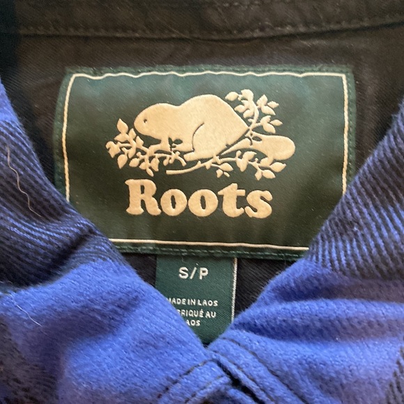 Roots Plaid - Picture 2 of 3